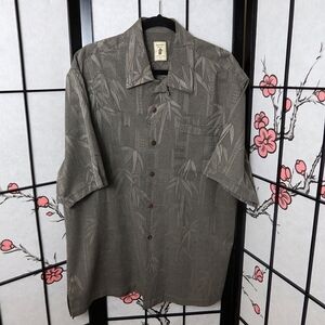 Jamaica Jaxx Gray Bamboo Pattern Casual Button Down 100% Silk Shirt